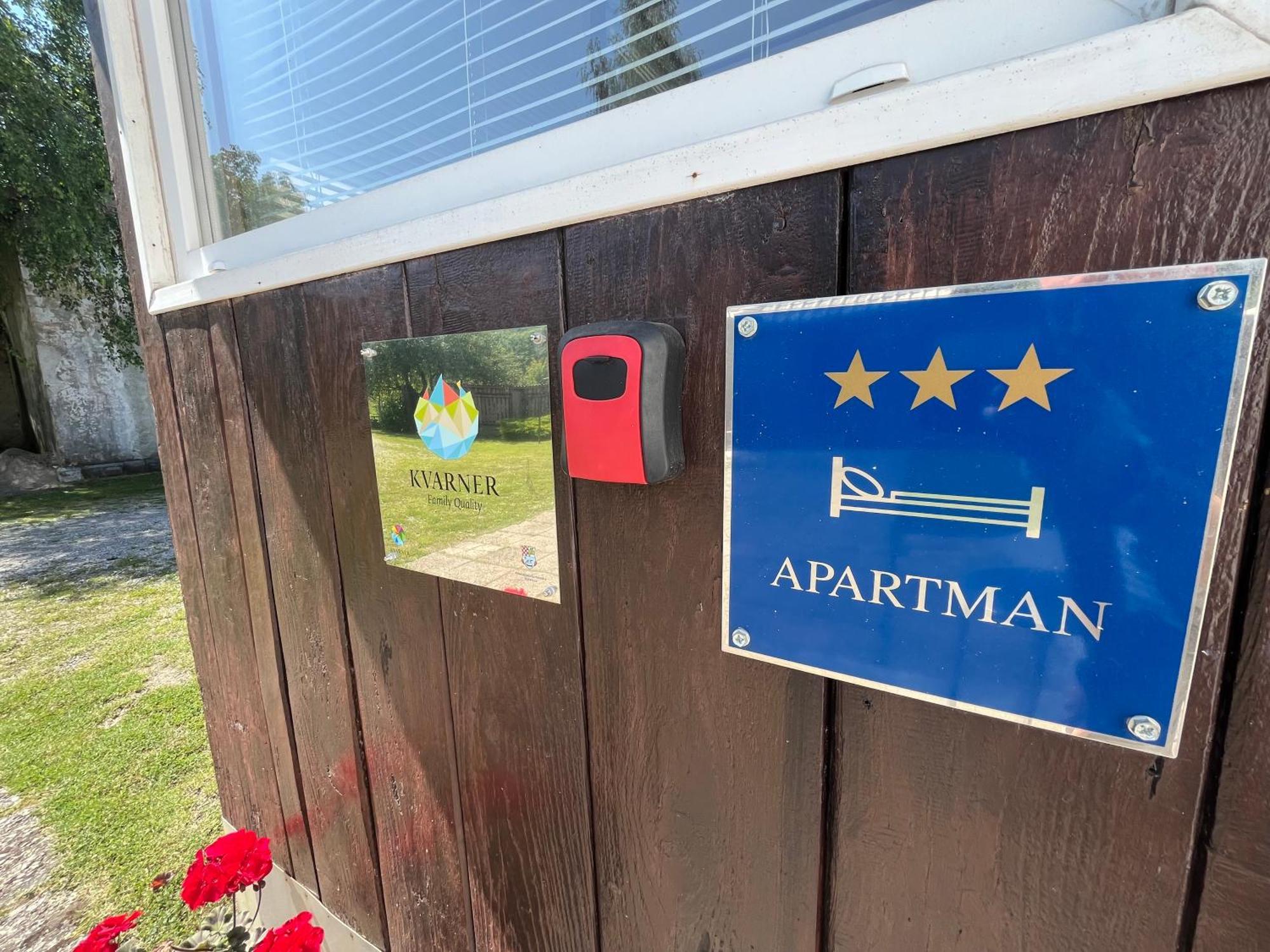 Hacienda Avoxa Apartment Fuzine Luaran gambar